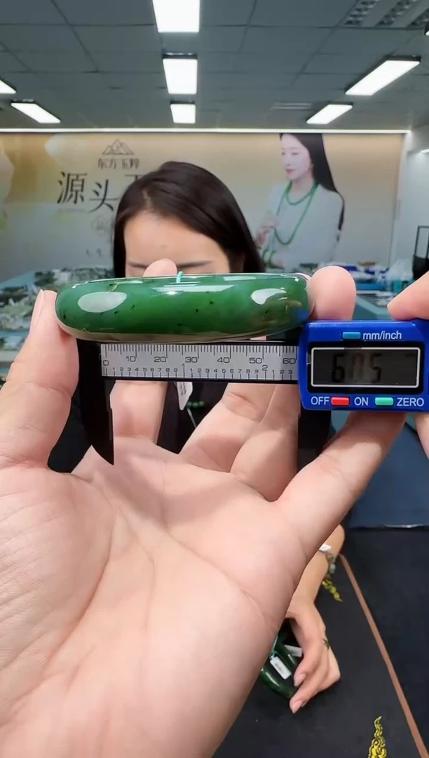 未镶嵌手镯和田玉多样性发货 拍一发一