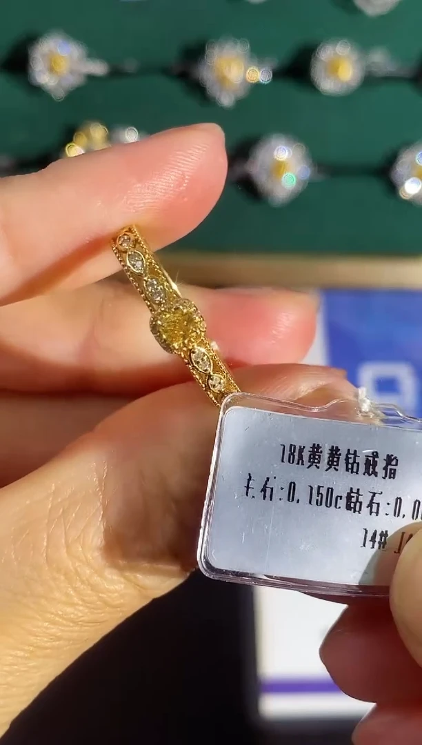 18K金镶嵌戒指钻石05
