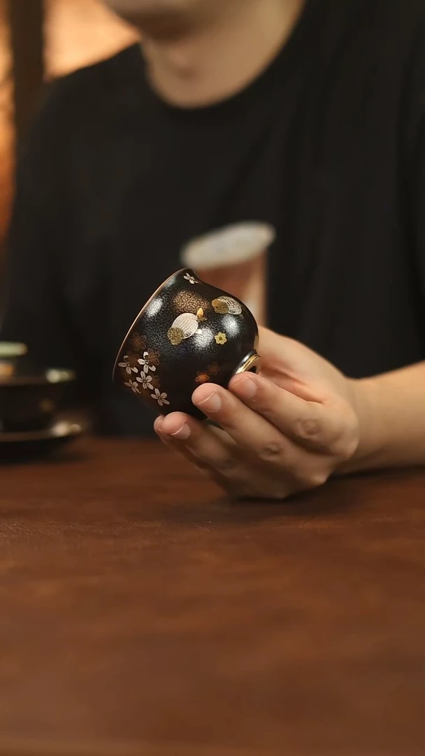 瓷片鱼圆融杯鱼圆融杯