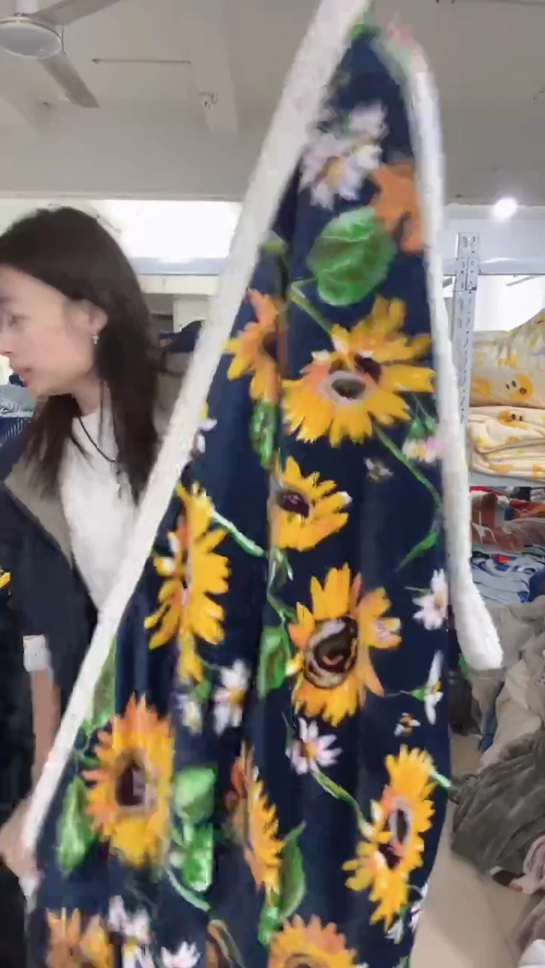 法兰绒003                        1.5*2