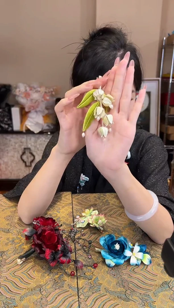 刺绣非遗绒花（发饰）