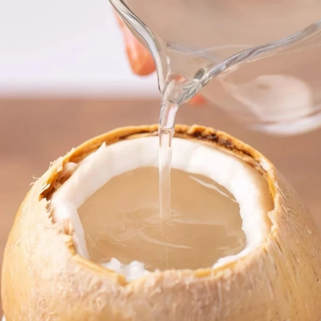 泰国丹嫩沙多椰皇限量果王椰青6颗装【单果重800-1000g】京东包邮