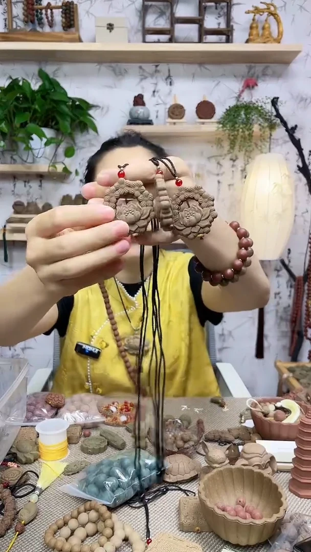 泥塑大四合 莲花