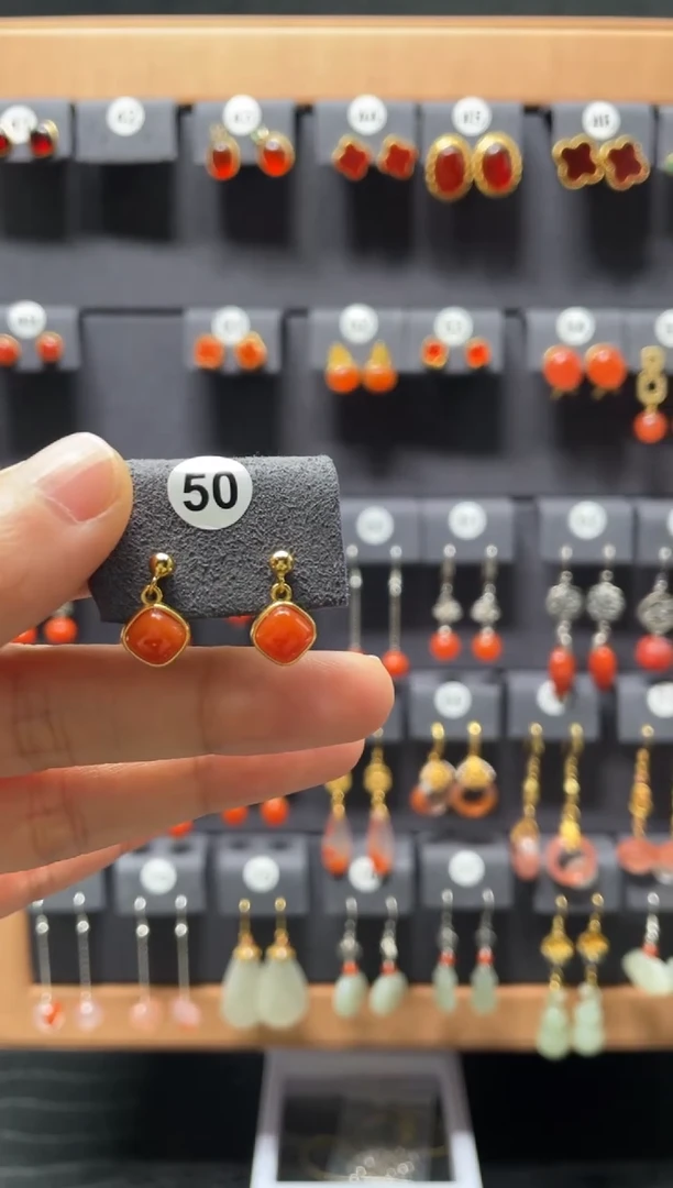 【闪购商品】南红玛瑙耳饰银S925镶嵌0050