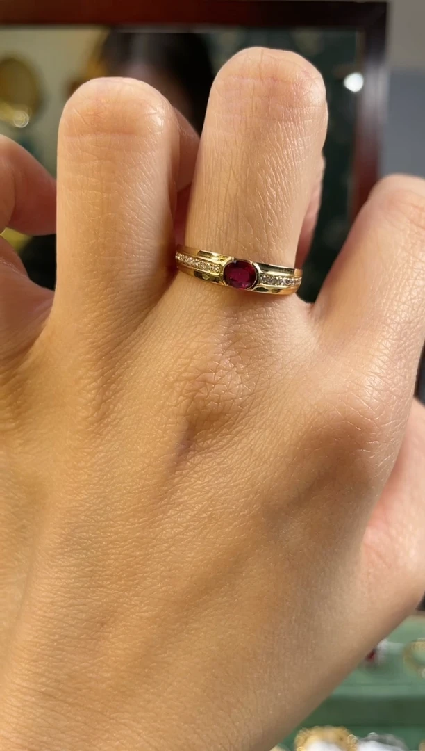 【闪购商品】红宝石戒指18K金镶嵌主石：0.40ct