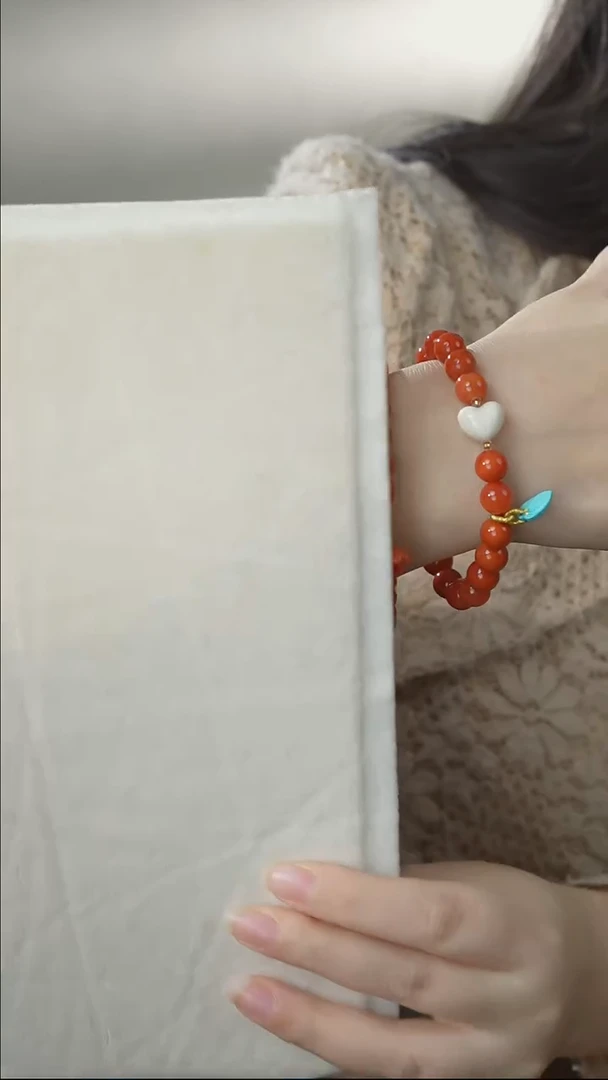 【闪购商品】南红玛瑙手链18K金镶嵌南红/牙牙