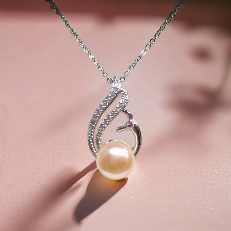 ［老郭推荐］淡水珍珠吊坠孔雀款093