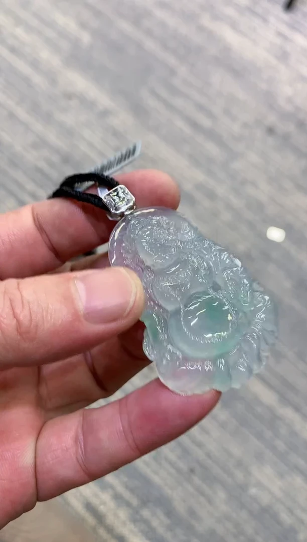 颈饰未镶嵌翡翠天然A货翡翠
