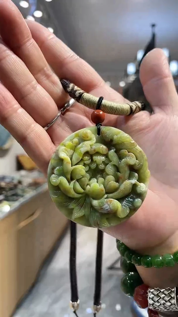 【闪购商品】岫玉颈饰未镶嵌吊坠多样式发货只发一个