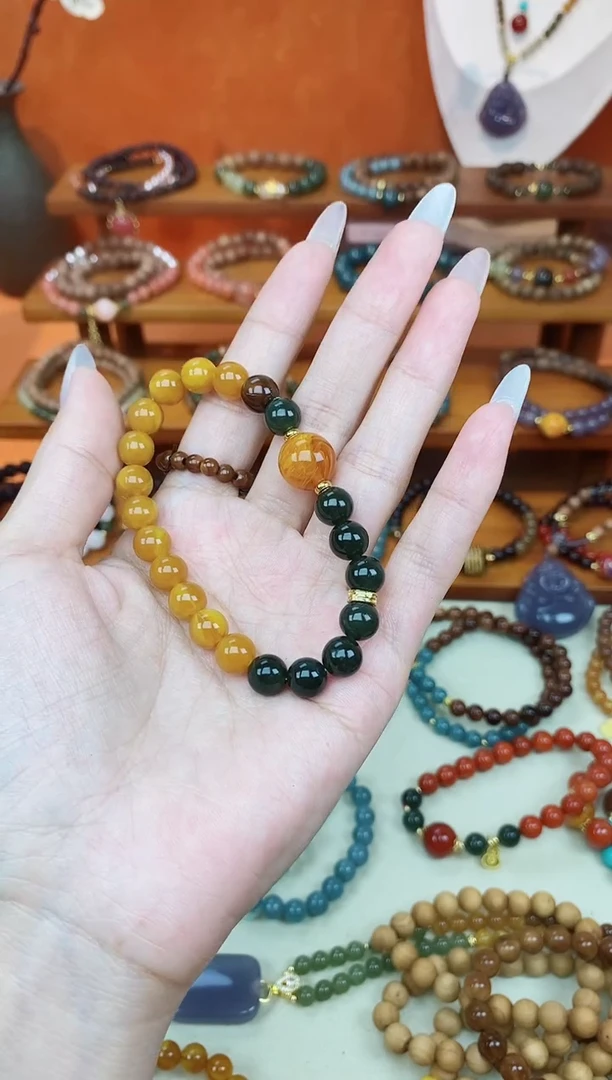 未镶嵌蜜蜡手链08老蜡单圈和田