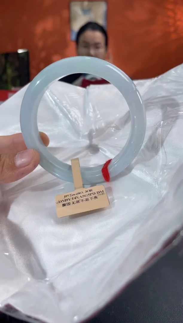 未镶嵌手镯翡翠翡翠手镯