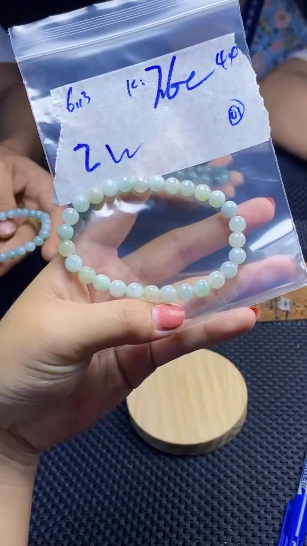 未镶嵌手链翡翠天然缅甸A货翡翠，多样性发货只发其一