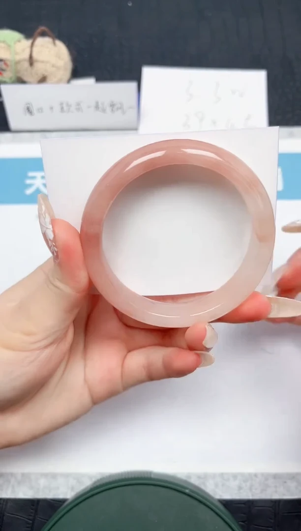 【闪购商品】石英质玉手镯未镶嵌120-59.1