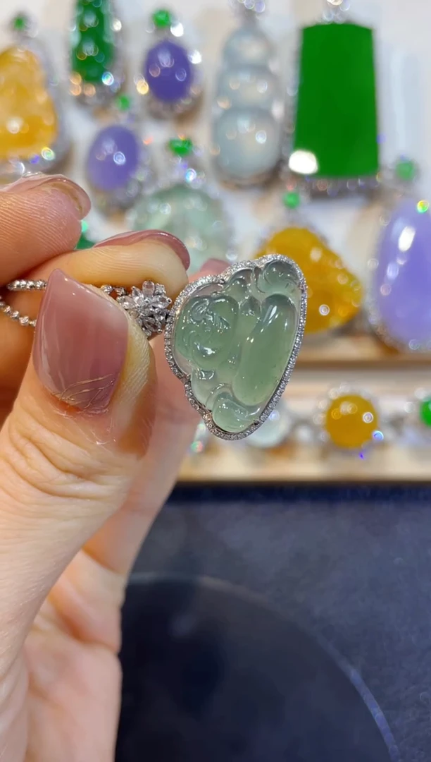 吊坠(不含链)18K金镶嵌翡翠团购8