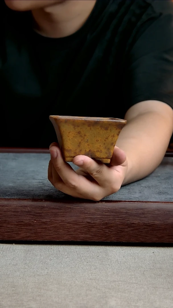 紫砂花盆7*4内径紫砂花盆