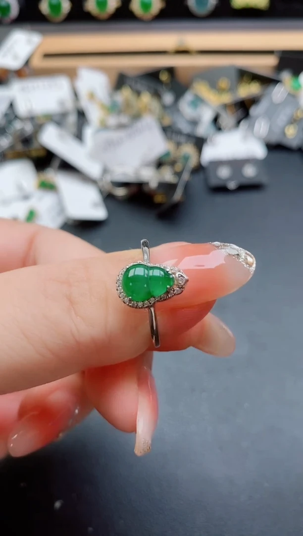 银S925镶嵌戒指翡翠1
