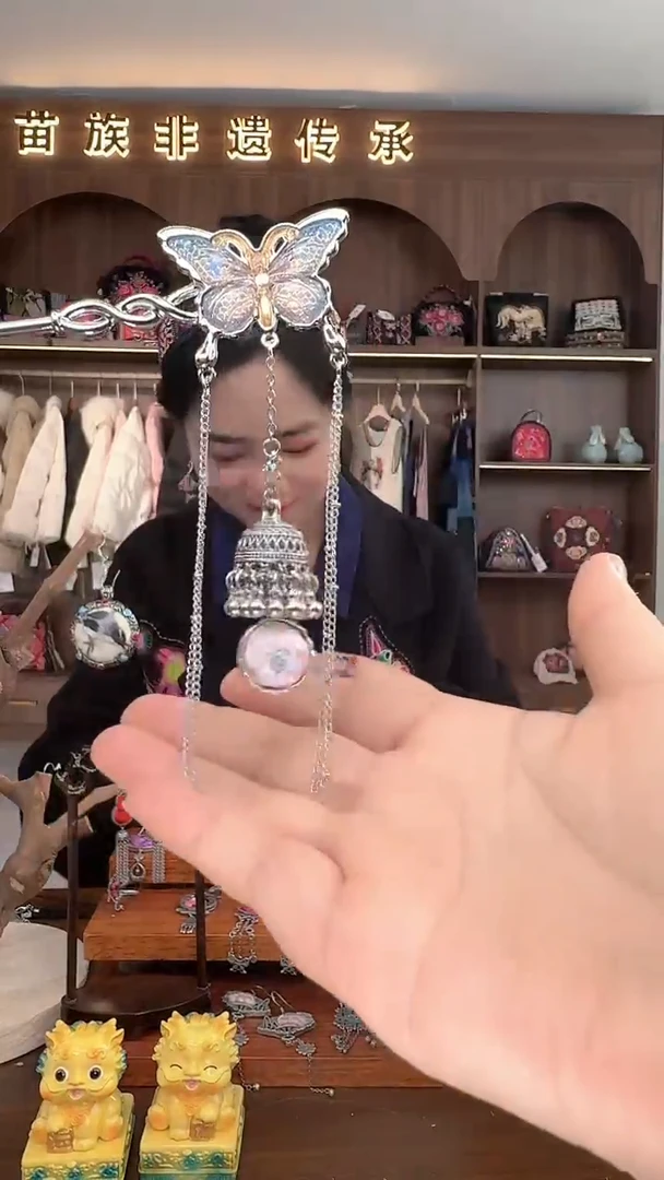 【闪购商品】织绣扶光苗绣传承44