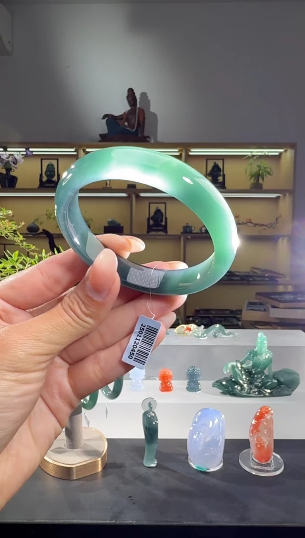 未镶嵌手镯翡翠54圈