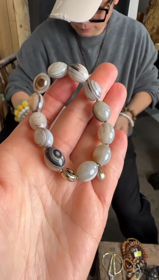 未镶嵌车挂玛瑙/玉髓手串