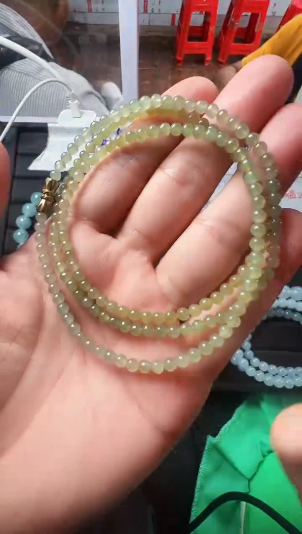 定制翡翠未镶嵌缅甸天然翡翠A货