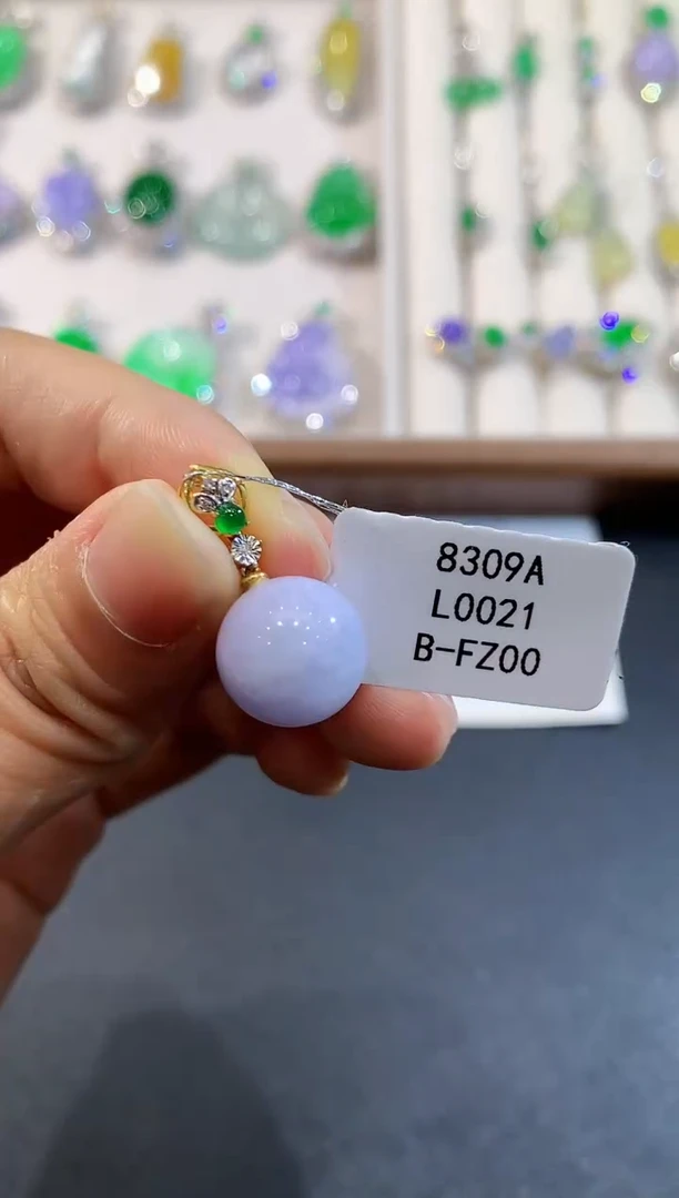翡翠18K金镶嵌吊坠(不含链)L0021多样性发其一