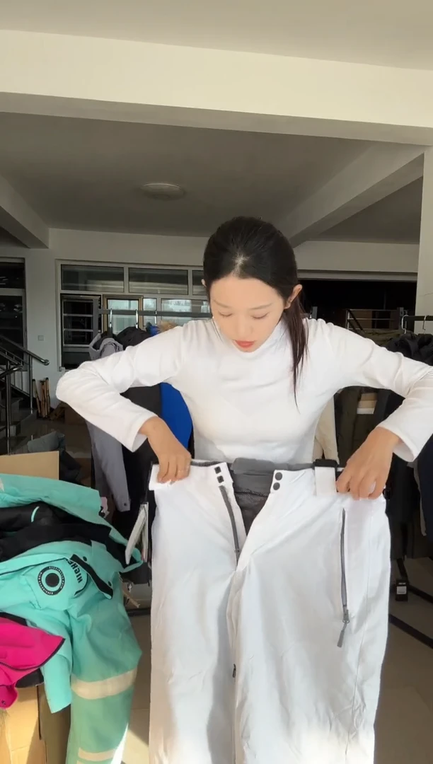 聚酯纤维2xl双板修身白色背带裤 6704