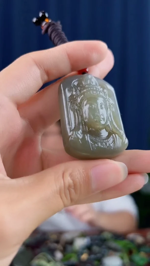 未镶嵌和田玉挂件拍一发一，多样性发货