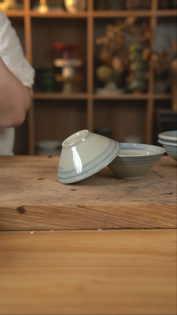 青云系列的4.8英寸斗笠碗2个