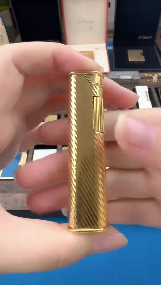 登金礼服 就是漏