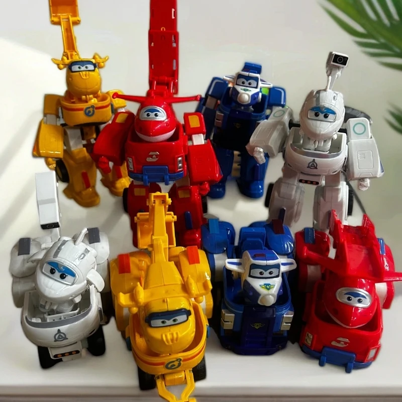 小飞侠机甲变形玩具随机发一个.没有包装微瑕 刮花