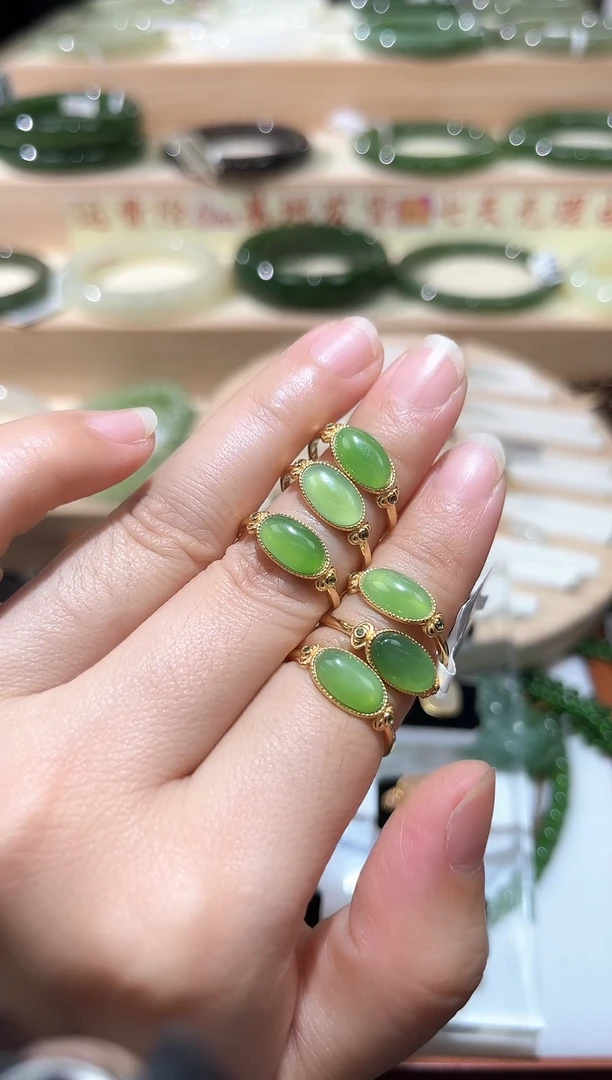 银S925镶嵌戒指和田玉（碧玉）和田玉碧玉戒指