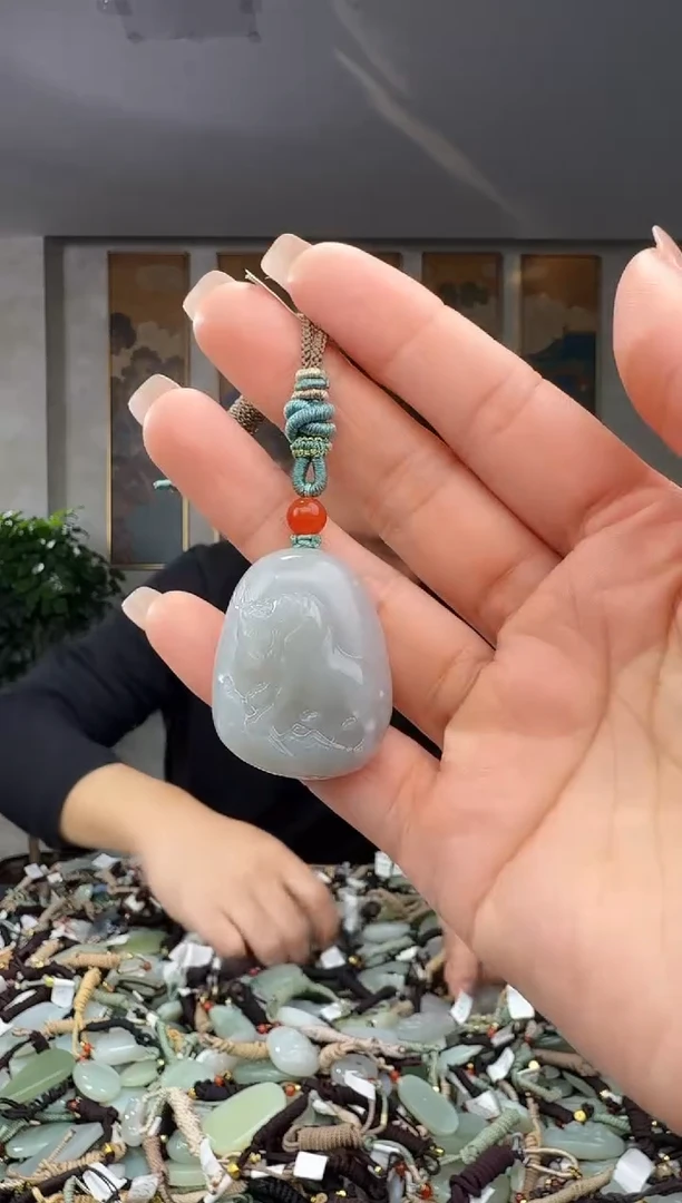 颈饰未镶嵌和田玉拍一发一多样性发货