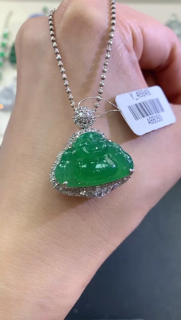 翡翠18K金镶嵌吊坠(不含链)C146春日珠宝