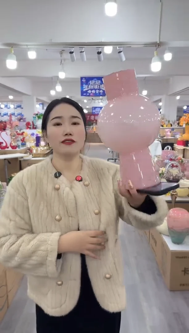 【闪购商品】琉璃静姐花器E-品32