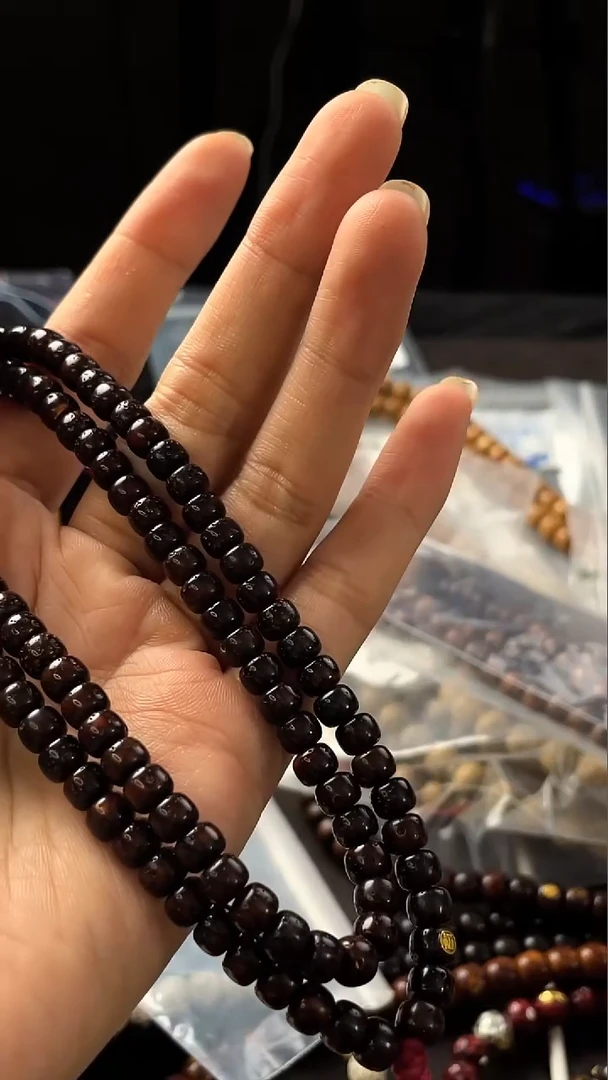 吊坠星月菩提人*?精工级赤金桶珠6*5长串