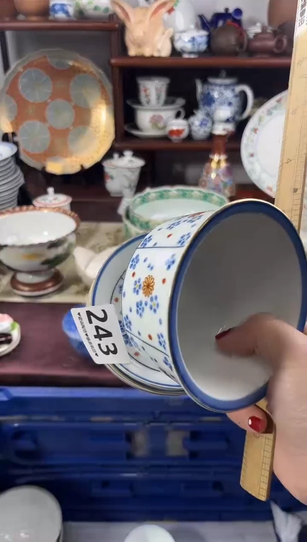 【闪购商品】瓷片243..............