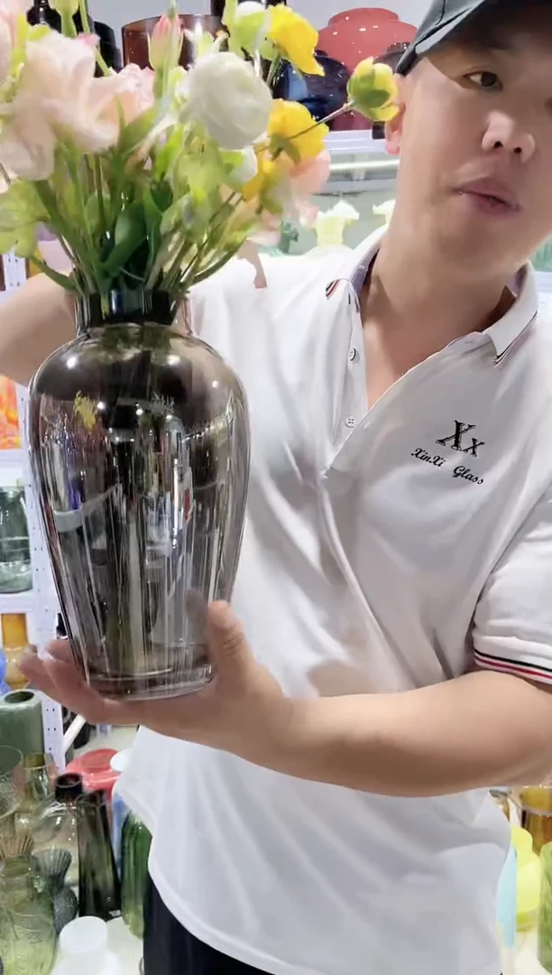 电镀花瓶............