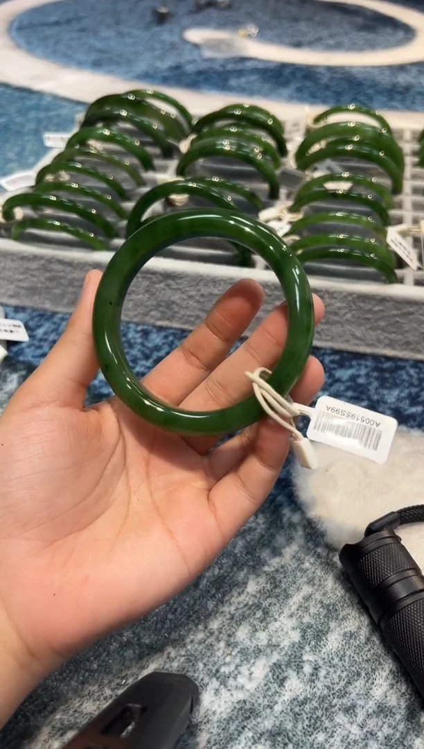 和田玉手镯未镶嵌A0051-57