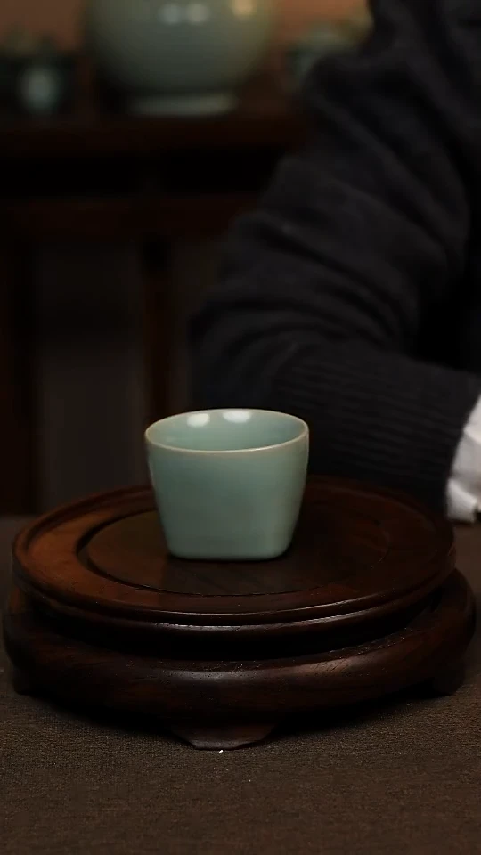 瓷片仿古天青天圆地方杯80ml 微瑕 不带礼盒