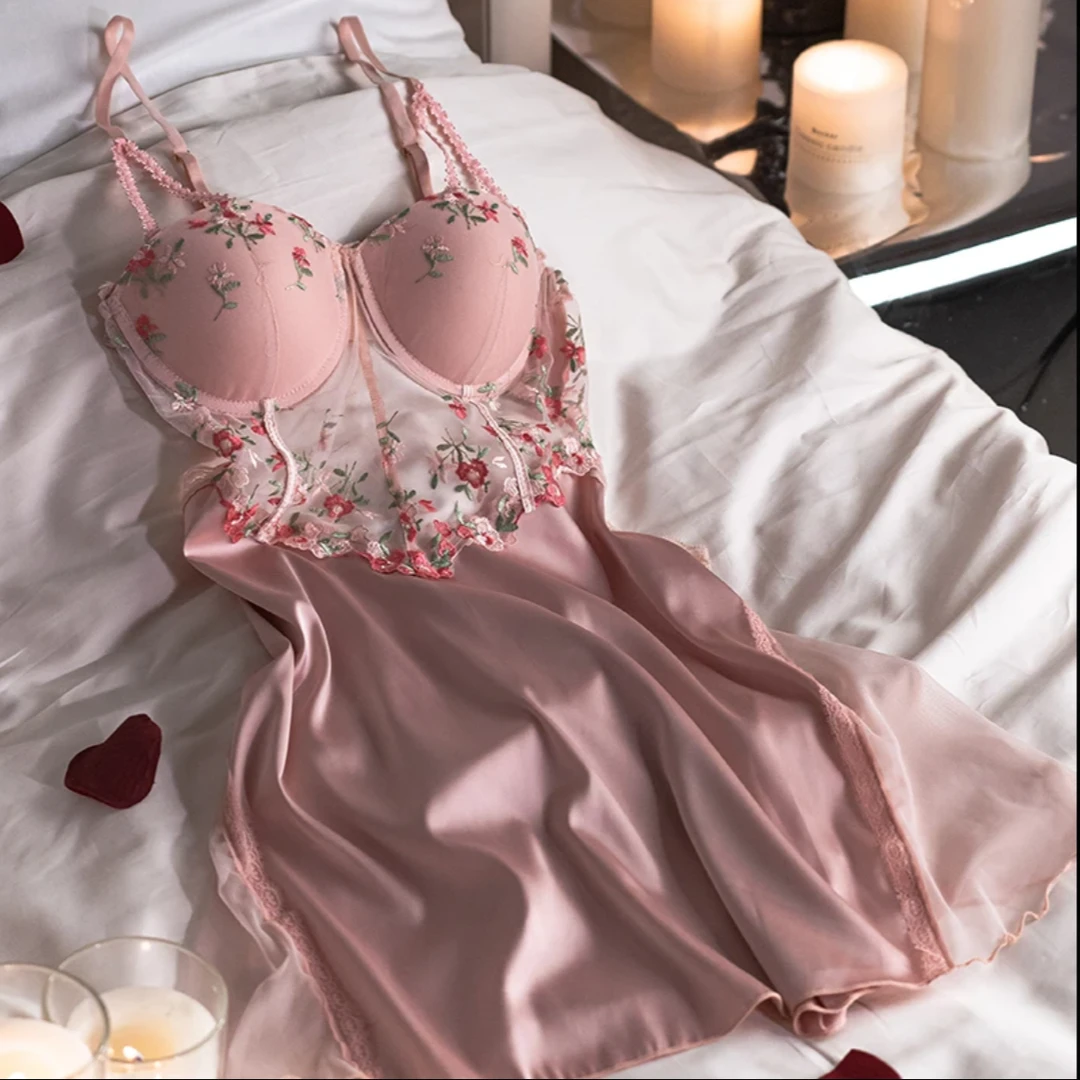 女常规桃心成人性感无袖短裙睡裙美背女士冰丝绸吊带裙夏季