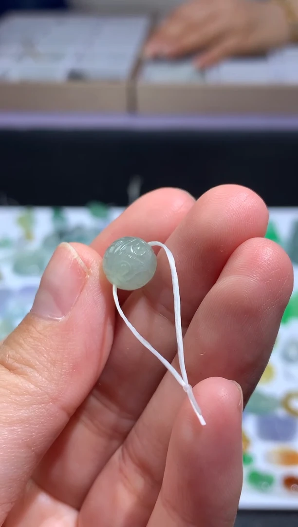 未镶嵌定制翡翠毛货