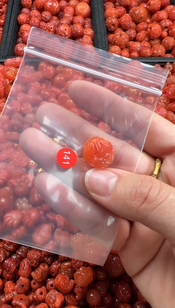 【闪购商品】南红玛瑙颈饰未镶嵌1