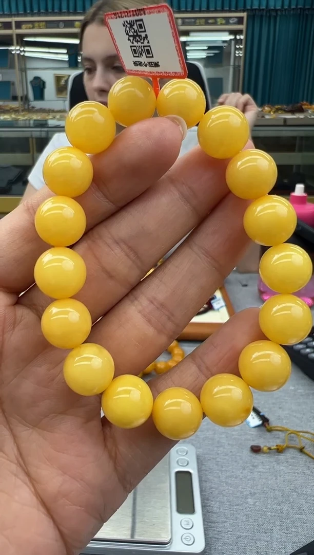 未镶嵌琥珀手链154秒拍号假一罚十