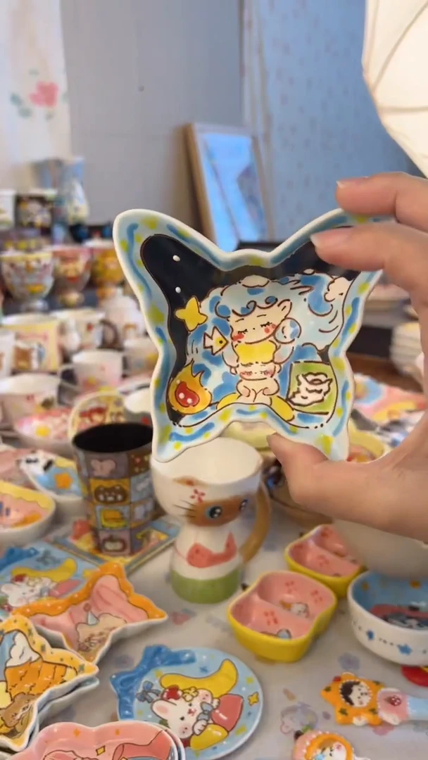 摆件陶l****l景德镇陶瓷手绘