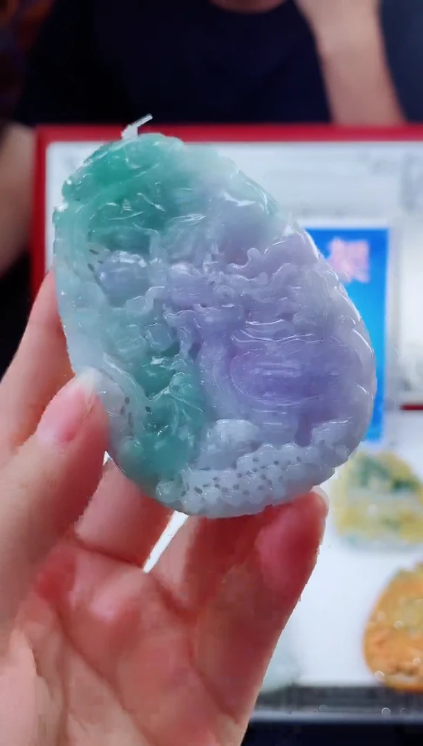 颈饰未镶嵌翡翠多样性发其一