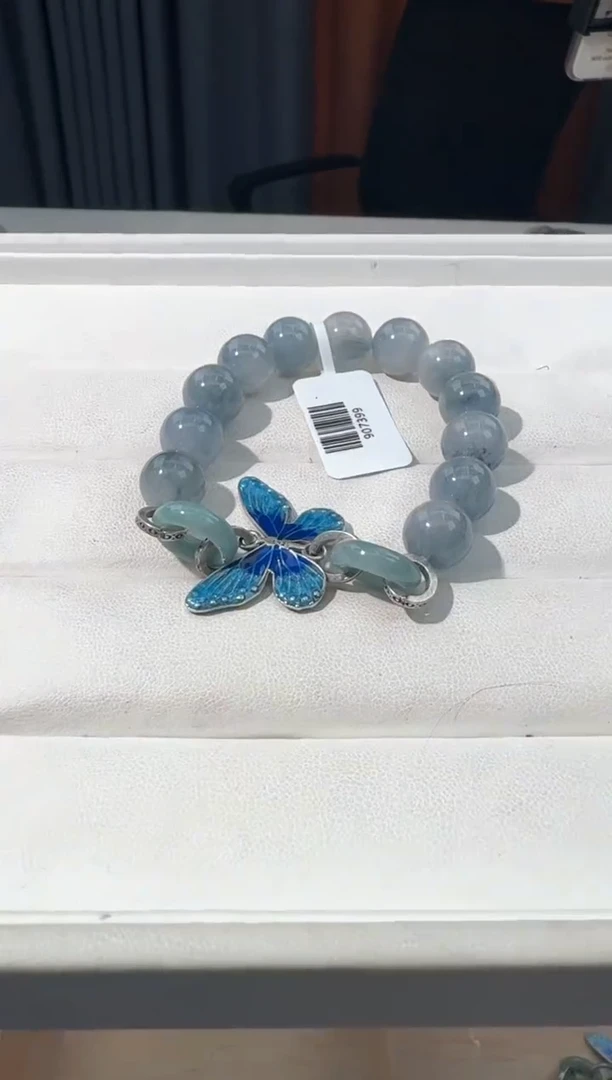 【闪购商品】水晶手链银S925镶嵌蓝兔毛蝴蝶款