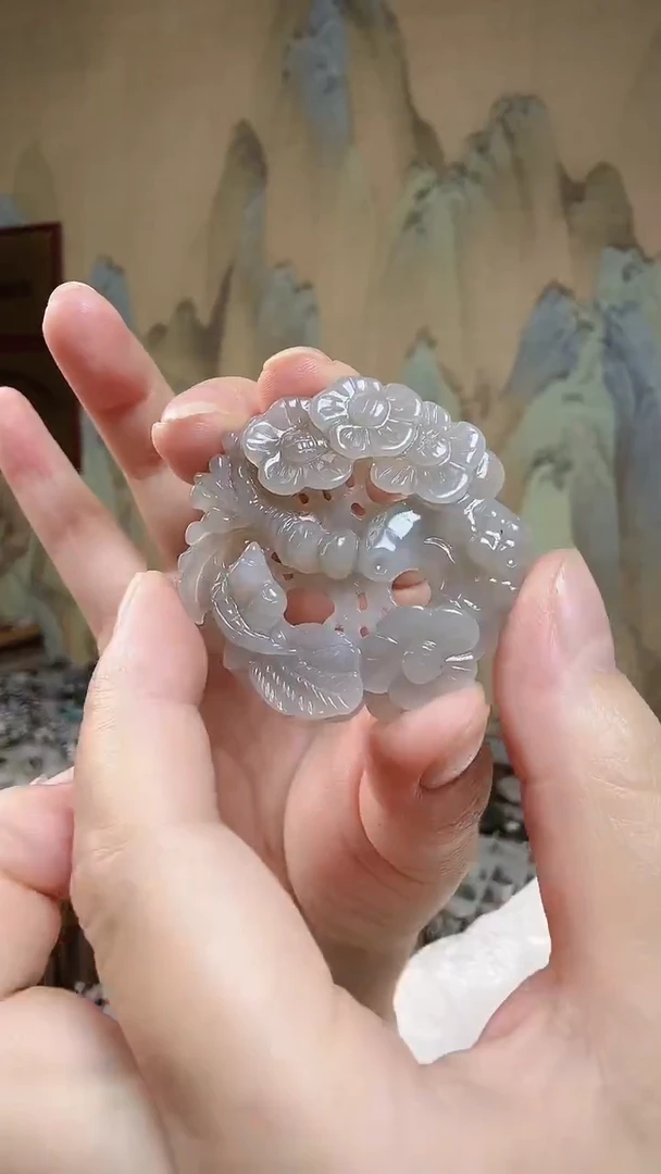 颈饰未镶嵌和田玉.
