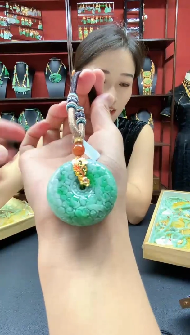 颈饰未镶嵌翡翠翡翠吊坠