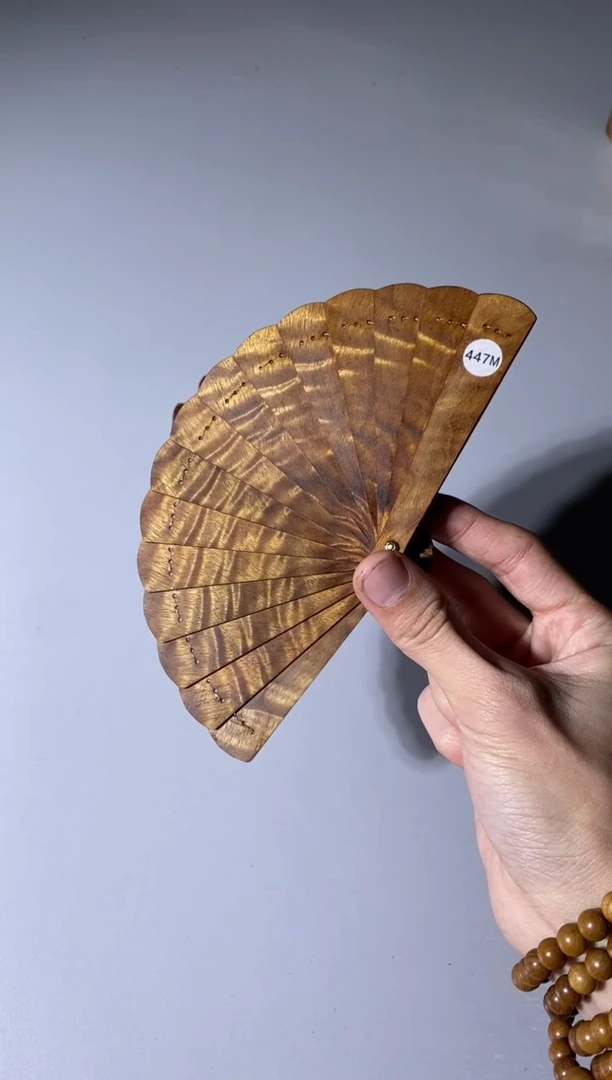【闪购商品】金丝楠447号10cm金丝楠迷你扇