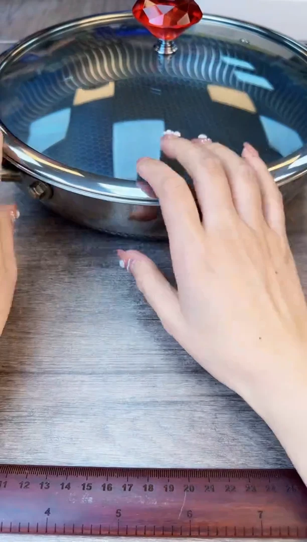 瓷片全场换新地板价@@RR401